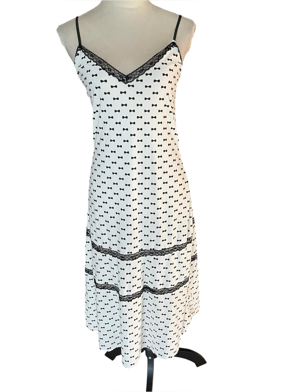 Cool & Sexy White & Black Bow-Print Lace Trim  Whimsygoth Slip Dress